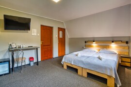 Pokój trzy- lub czteroosobowy